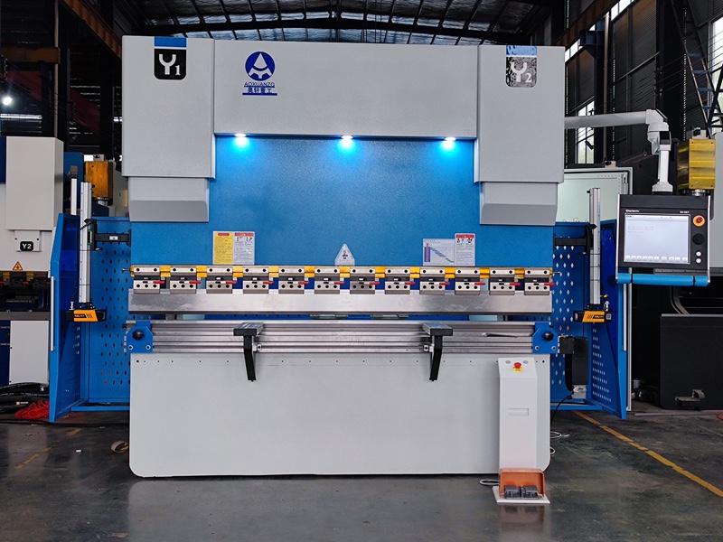 WE67K 100T 125T 175T 200T Hydraulic Press Brake Delem DA66T CNC Bending Machine on Sale - Imagem 2