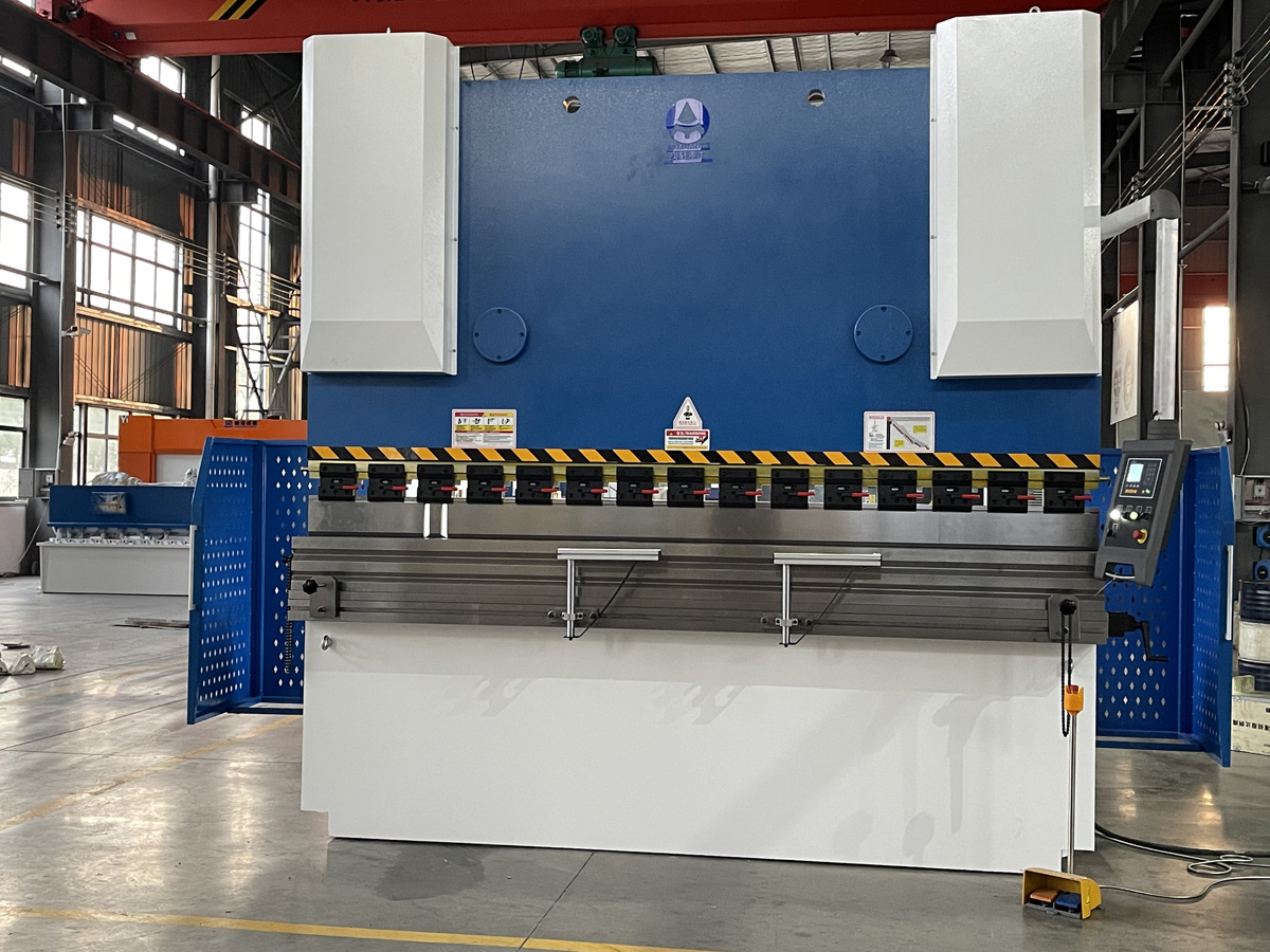 300T3200 Hydraulic Bending Folder Machine with E21 NC System for Metal Plate Folding - Imagem 3