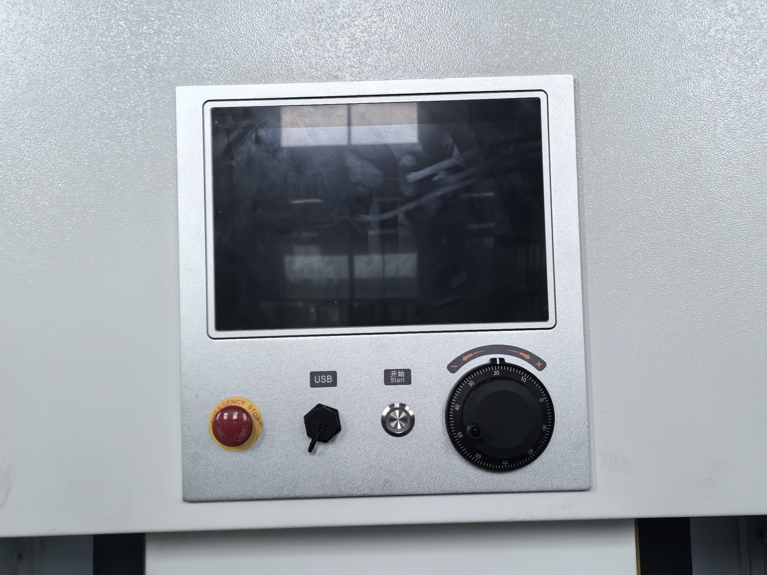 Mini 6tons 400mm 100% Pure electric press brake — изображение 4