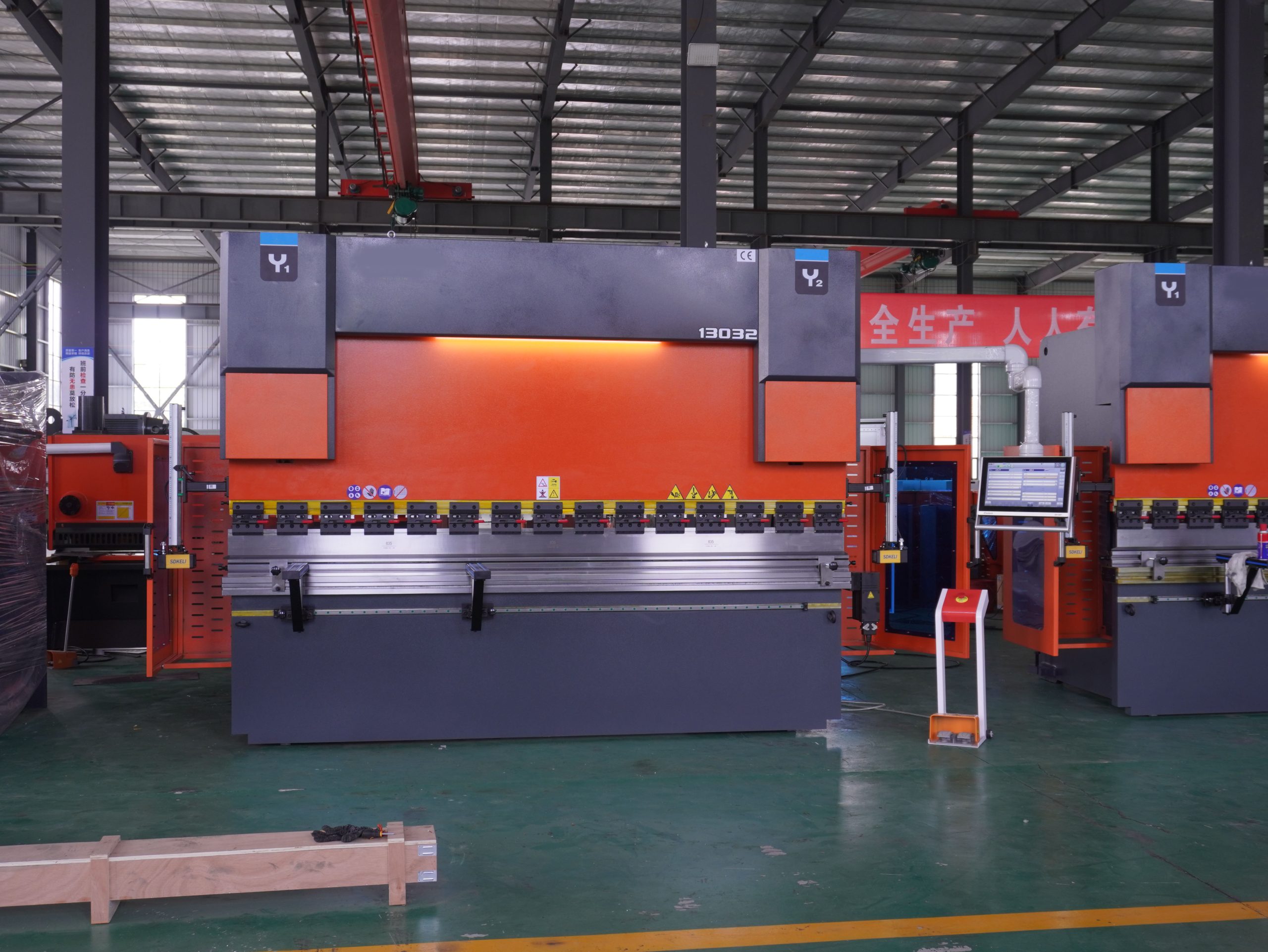 WC67K-130T3200 Bending Machine 4+1axis CNC DA58T Electric-hydraulic Servo Press Brake - Image 3