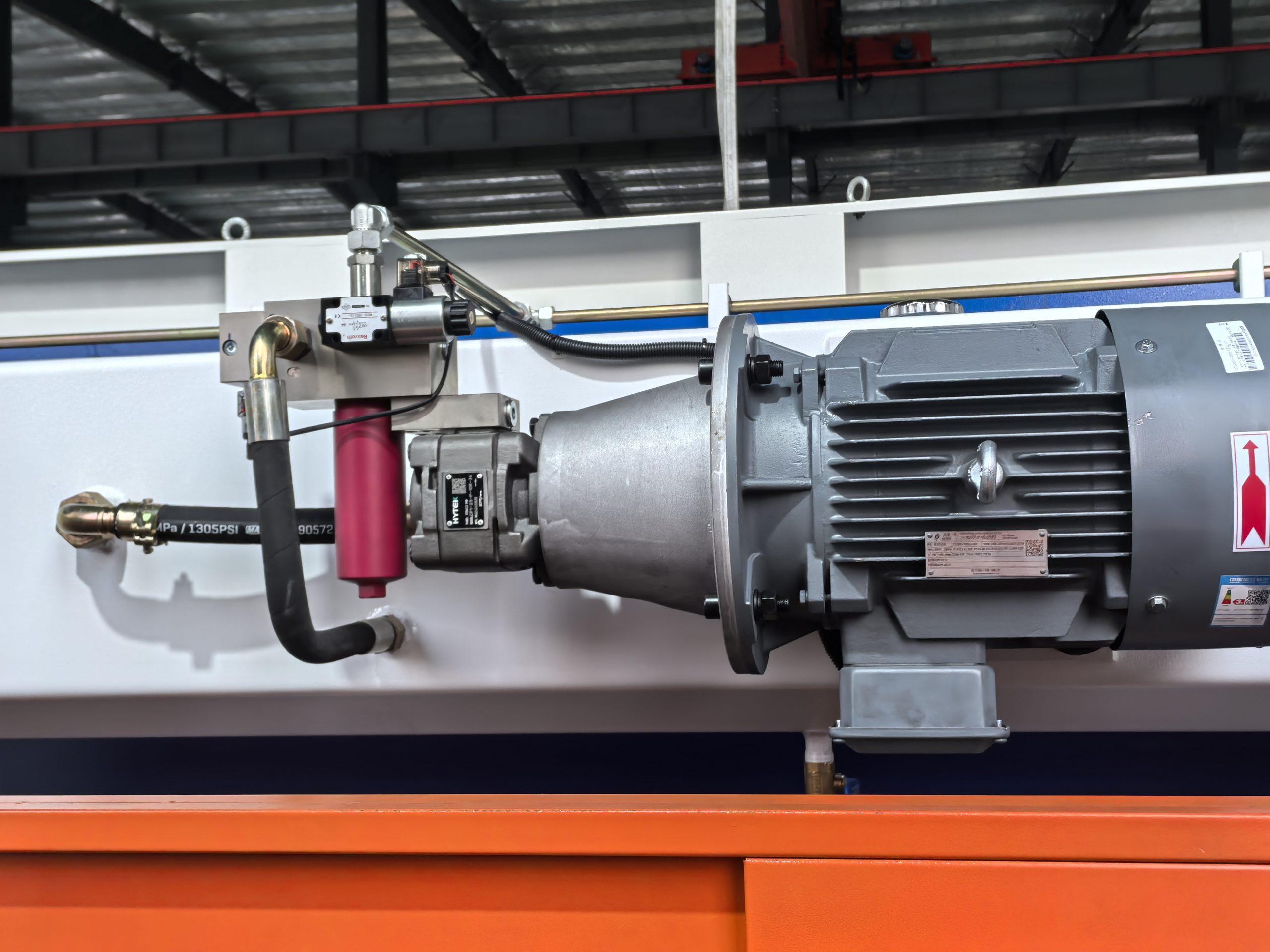 AX68T Controller Bending Machine 4+1axis 4000MM CNC Electric-hydraulic Servo Press Brake - Image 8