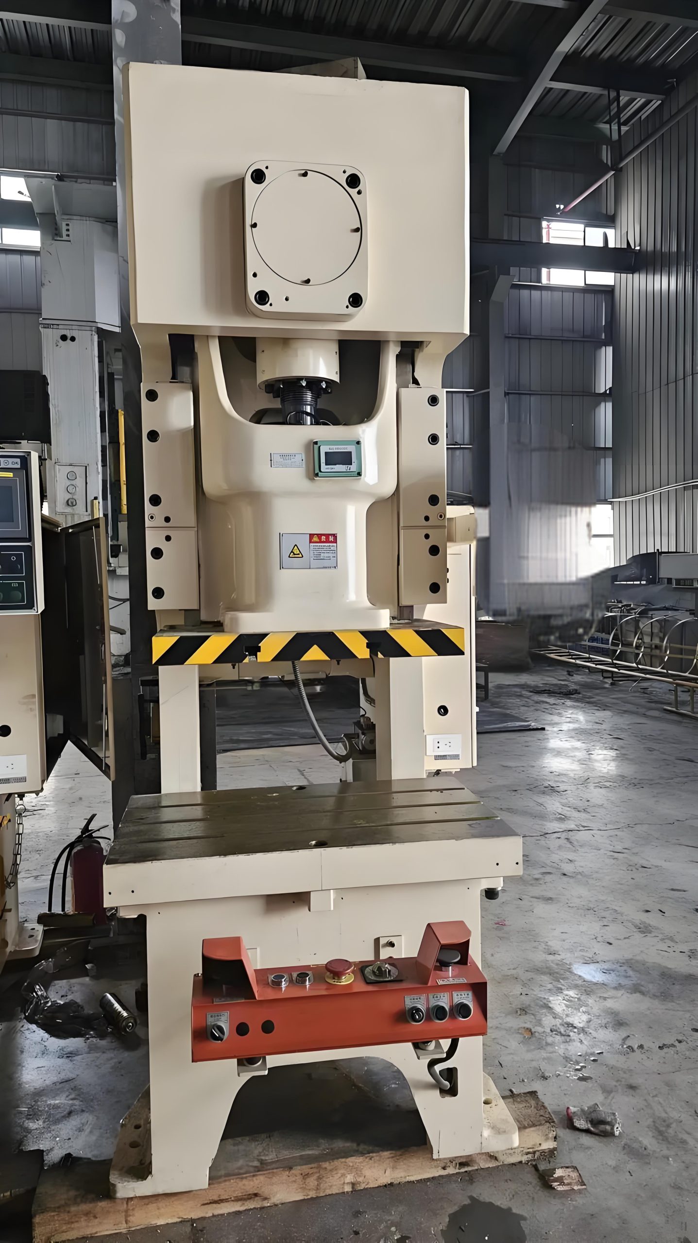 China automatic sheet coiling punching press sheet metal stamping machine - Image 3